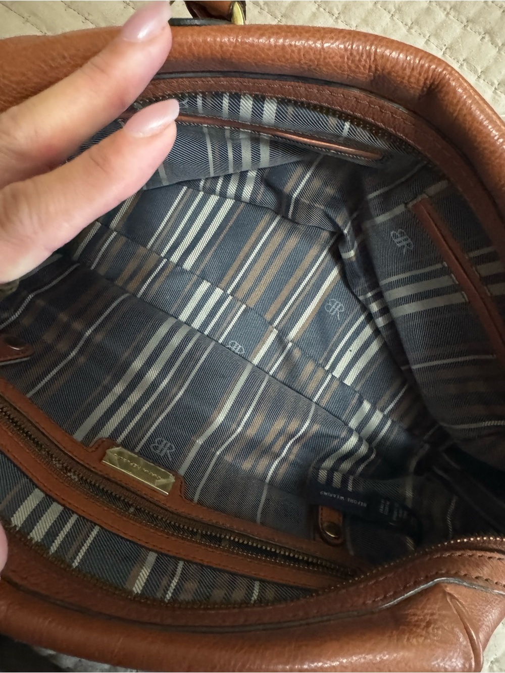 Vintage Banana Republic Brown Leather Satchel with Gold Hardware - Picture 4 of 5